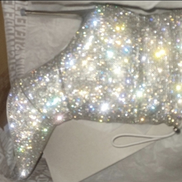 Steve Madden Cloak R, Rhinestone - Picture 7 of 10